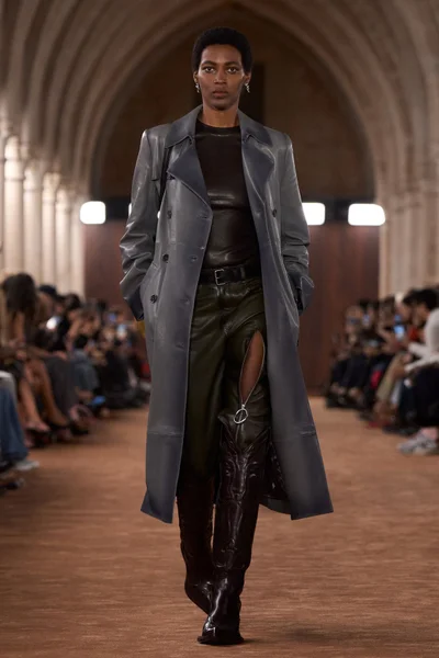 Look 20